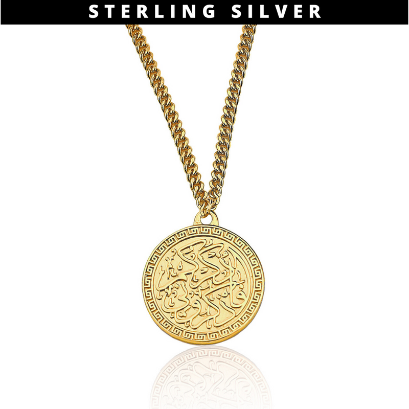 Necklace 2025 medallion gold